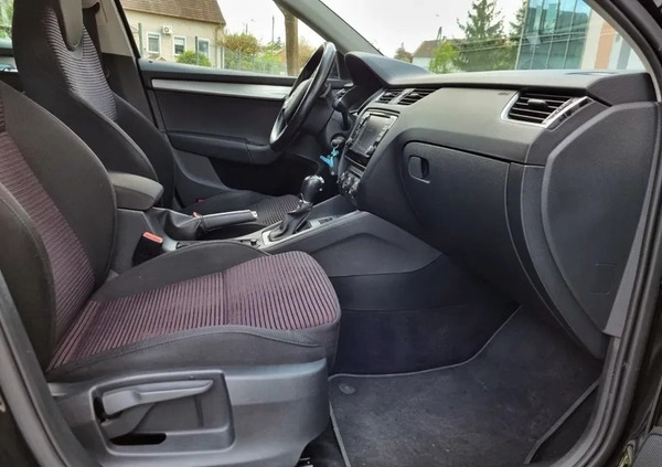 Skoda Octavia cena 44999 przebieg: 166000, rok produkcji 2016 z Żary małe 301